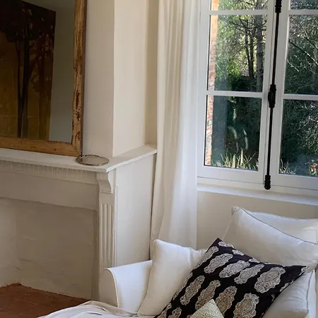 فندق مبيت وإفطار D'hotes 